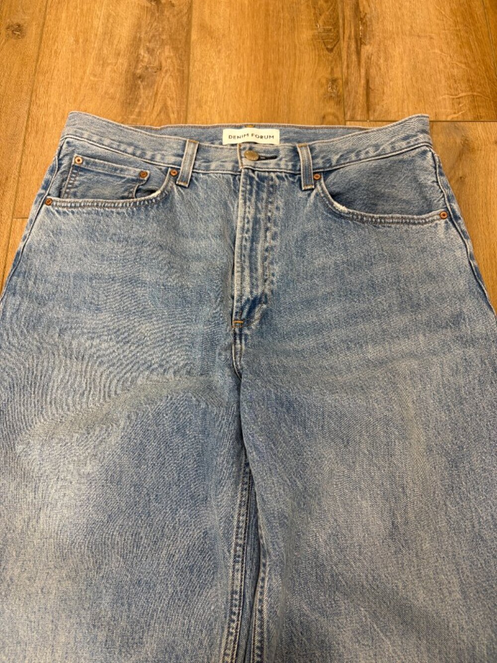 🌟DENIM FORUM🌟 ARITZIA THE 90'S LO-RISE BAGGY WIDE LIGHT WASH SZ 30 - Picture 3 of 8